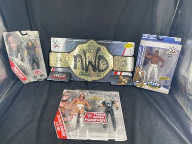 3 Wrestling Figurines & Belt