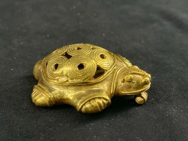 Tumbaga Tairona Gold Figurine UNKNOWN MATERIAL