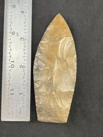 4" Hell Gap Indian Artifact Arrowhead
