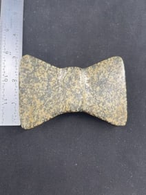 Bow-Tie Bannerstone Indian Artifact Arrowhead