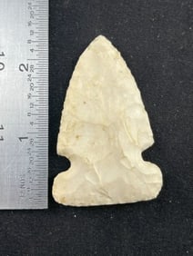 Side Notch Indian Artifact Arrowhead
