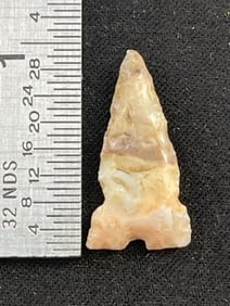 Arrow Point Indian Artifact Arrowhead