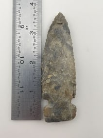 3 & 1/2" Hickory Ridge from Illinois Indian Artifact Arrowhead