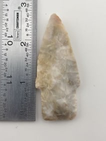 2 & 5/8" Scottsbluff from Kansas City, Missouri Indian Artifact Arrowhead