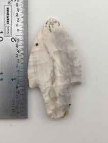 2 & 7/16" Wabeausa from Kansas City, Missouri Indian Artifact Arrowhead