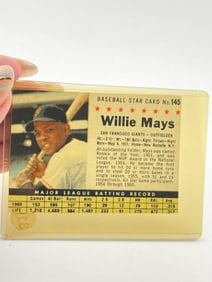 Willie Mays Baseball Card