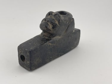 Bear Effigy Stone Pipe Indian Artifact Arrowhead