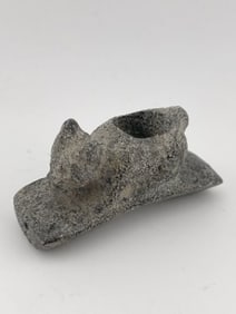 Bear Effigy Stone Pipe Indian Artifact Arrowhead