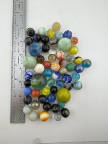 Group of Very Nice Marbles: KEY WORDS: INDIAN ARTIFACT ARTIFACTS ARROWHEAD ARROWHEADS NATIVE AMERICAN MISSISSIPPIAN QUAPAW CADDO POTTERY COINS MORGAN DOLLAR PEACE DOLLAR SILVER COINS Arkansas. Now taking in consignments for pre-