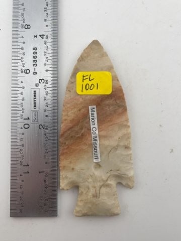 3 & 7/8" Hardin Indian Artifact Arrowhead (1 of 3)