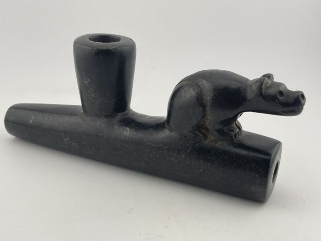 Bear Effigy Stone Pipe Indian Artifact Arrowhead (1 of 9)