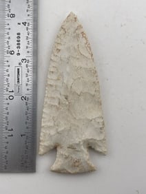 4 & 1/4" Very well made Hardin Indian Artifact Arrowhead