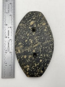 Gorget Indian Artifact Arrowhead