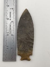 3 & 7/8" Benton Indian Artifact Arrowhead