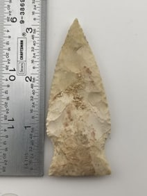 Side Notch Indian Artifact Arrowhead