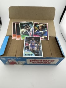 1981 Topps Basketball very nice condition many duplicates