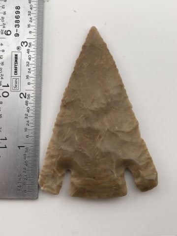 3 & 1/4" Calf Creek Indian Artifact Arrowhead: KEY WORDS: INDIAN ARTIFACT ARTIFACTS ARROWHEAD ARROWHEADS NATIVE AMERICAN MISSISSIPPIAN QUAPAW CADDO POTTERY COINS MORGAN DOLLAR PEACE DOLLAR SILVER COINS Arkansas. Now taking in consignments for pre-