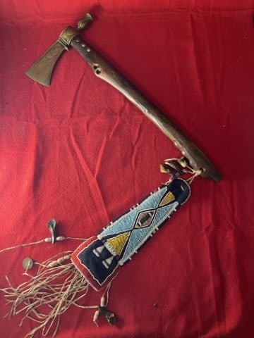 Brass Tulip Bowl Tomahawk Pipe with Beaded Drop Meeteetse Wyoming Collection (1 of 16)