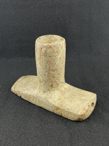 Stone Pipe Indian Artifact Arrowhead: KEY WORDS: INDIAN ARTIFACT ARTIFACTS ARROWHEAD ARROWHEADS NATIVE AMERICAN MISSISSIPPIAN QUAPAW CADDO POTTERY COINS MORGAN DOLLAR PEACE DOLLAR SILVER COINS. All coins have been Sigma tested for authent