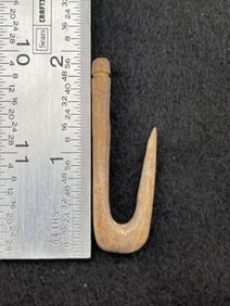Bone Hook Indian Artifact Arrowhead