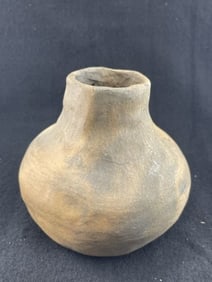 Pre-Columbian Pottery Vessel Indian Artifact Arrowhead