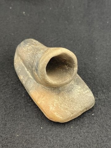 Pottery Pipe Indian Artifact Arrowhead (1 of 8)