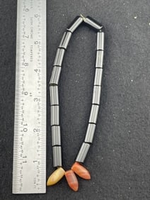 Trade Beads Indian Artifact Arrowhead