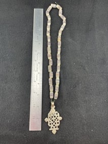 Trade Beads Indian Artifact Arrowhead