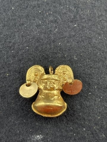 Tumbaga Tairona Gold Figurine UNKNOWN MATERIAL: KEY WORDS: INDIAN ARTIFACT ARTIFACTS ARROWHEAD ARROWHEADS NATIVE AMERICAN MISSISSIPPIAN QUAPAW CADDO POTTERY COINS MORGAN DOLLAR PEACE DOLLAR SILVER COINS. All coins have been Sigma tested for authent