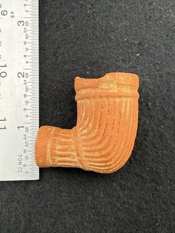 Trade Pipe Indian Artifact Arrowhead: KEY WORDS: INDIAN ARTIFACT ARTIFACTS ARROWHEAD ARROWHEADS NATIVE AMERICAN MISSISSIPPIAN QUAPAW CADDO POTTERY COINS MORGAN DOLLAR PEACE DOLLAR SILVER COINS. All coins have been Sigma tested for authent