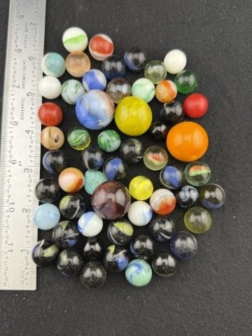 Group of Nice Marbles: KEY WORDS: INDIAN ARTIFACT ARTIFACTS ARROWHEAD ARROWHEADS NATIVE AMERICAN MISSISSIPPIAN QUAPAW CADDO POTTERY COINS MORGAN DOLLAR PEACE DOLLAR SILVER COINS. All coins have been Sigma tested for authent