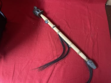 Large Turkey Pipe with Pipe Stem Indian Artifact Arrowhead