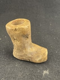 Stone Pipe Indian Artifact Arrowhead