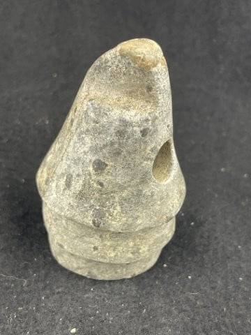 Stone Pipe Indian Artifact Arrowhead: KEY WORDS: INDIAN ARTIFACT ARTIFACTS ARROWHEAD ARROWHEADS NATIVE AMERICAN MISSISSIPPIAN QUAPAW CADDO POTTERY COINS MORGAN DOLLAR PEACE DOLLAR SILVER COINS. All coins have been Sigma tested for authent