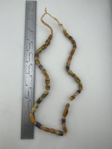 Trade Beads: KEY WORDS: INDIAN ARTIFACT ARTIFACTS ARROWHEAD ARROWHEADS NATIVE AMERICAN MISSISSIPPIAN QUAPAW CADDO POTTERY COINS MORGAN DOLLAR PEACE DOLLAR SILVER COINS. All coins have been Sigma tested for authent