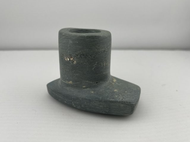 Stone Pipe: KEY WORDS: INDIAN ARTIFACT ARTIFACTS ARROWHEAD ARROWHEADS NATIVE AMERICAN MISSISSIPPIAN QUAPAW CADDO POTTERY COINS MORGAN DOLLAR PEACE DOLLAR SILVER COINS. All coins have been Sigma tested for authent