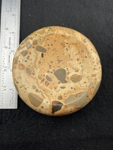 Beautiful Unusual Material Discoidal Indian Artifact Arrowhead (1 of 6)