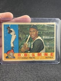 1960 Topps Roberto Clemente Baseball Card
