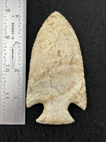 Hopewell Indian Artifact Arrowhead: KEY WORDS: INDIAN ARTIFACT ARTIFACTS ARROWHEAD ARROWHEADS NATIVE AMERICAN MISSISSIPPIAN QUAPAW CADDO POTTERY COINS MORGAN DOLLAR PEACE DOLLAR SILVER COINS. All coins have been Sigma tested for authent