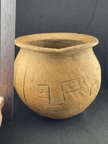 Pre-Columbian Pottery Vessel Indian Artifact Arrowhead