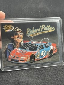 Richard Petty Hand Signed Authentic Autograph