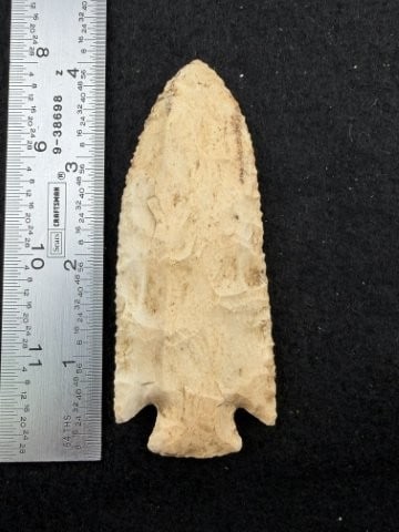 Lost Lake Indian Artifact Arrowhead: KEY WORDS: INDIAN ARTIFACT ARTIFACTS ARROWHEAD ARROWHEADS NATIVE AMERICAN MISSISSIPPIAN QUAPAW CADDO POTTERY COINS MORGAN DOLLAR PEACE DOLLAR SILVER COINS. All coins have been Sigma tested for authent