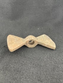 Bow-Tie Bannerstone Indian Artifact Arrowhead