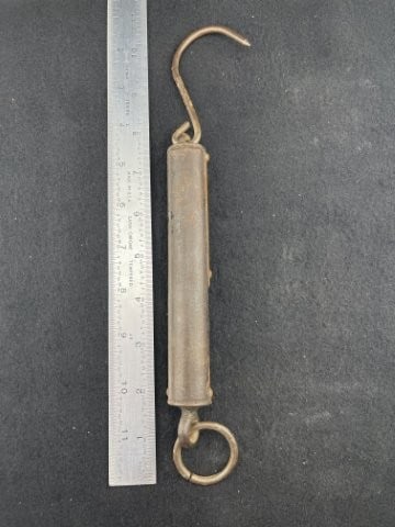 Buffalo Hide Scale Indian Artifact Arrowhead (1 of 7)