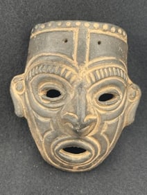 Pottery Face Effigy Indian Artifact Arrowhead