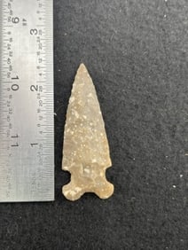 Arrow Point Indian Artifact Arrowhead