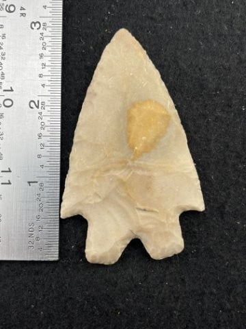 Montell Knife cream and gold colored chert from Gillespie County, Texas ex - Conners collection: Montell Knife cream and gold colored chert from Gillespie County, Texas ex - Conners collection Indian Artifact Arrowhead KEY WORDS: INDIAN ARTIFACT ARTIFACTS ARROWHEAD ARROWHEADS NATIVE AMERICAN MISS