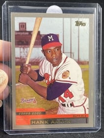 2000 Topps Hank Aaron Baseball Card