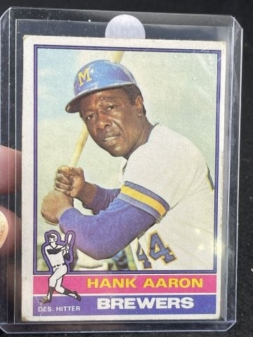 1976 Topps Hank Aaron Baseball Card (1 of 2)