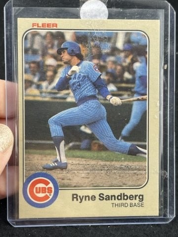 1983 Fleer Ryne Sandberg Baseball Card (1 of 2)